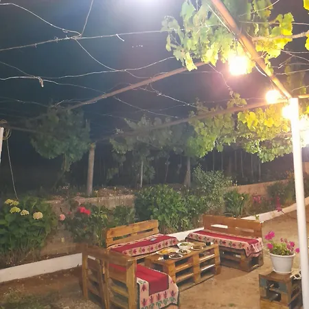 R-ene 펜션 Kolonje (Gjirokaster)